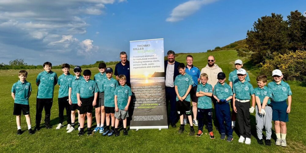 Thomas Miller Investment supports KEB boys team with new sportswear